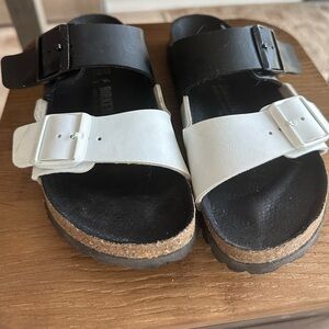Black and white split Birks